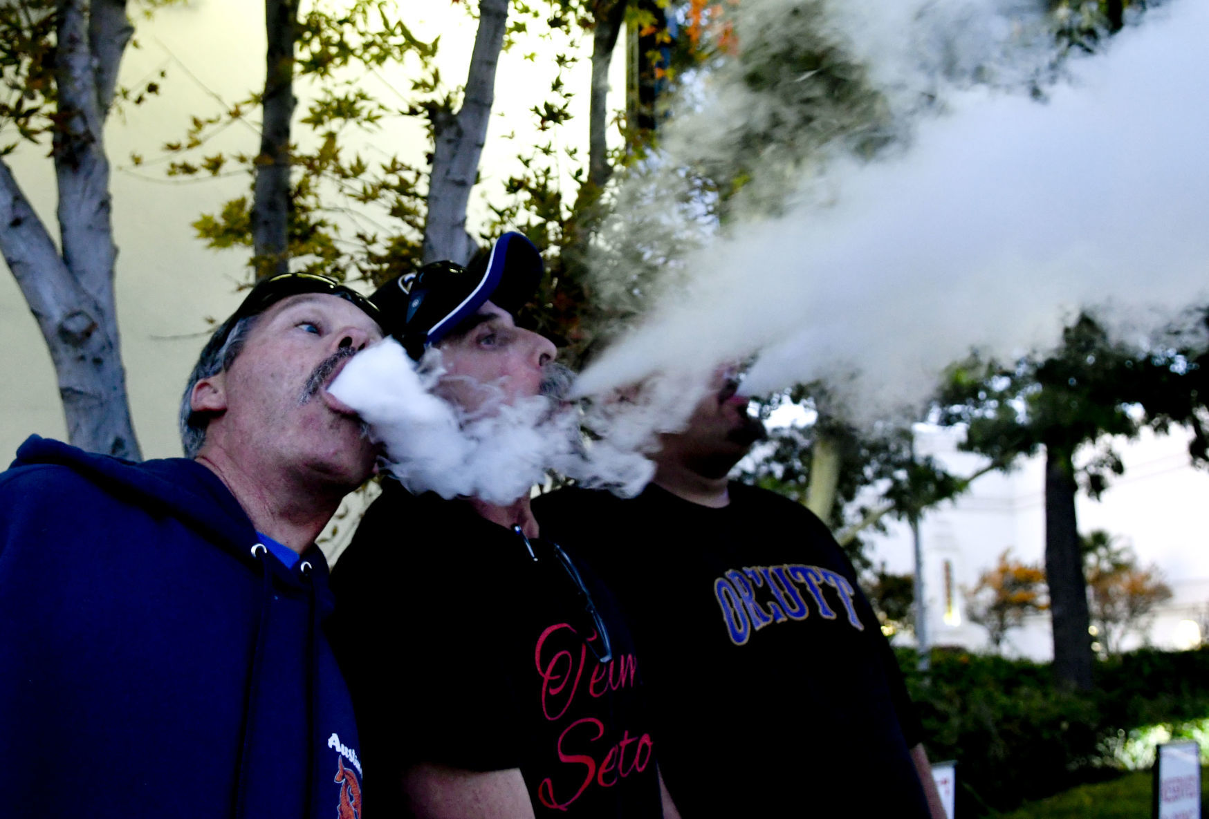 111919 SM flavored tobacco 09.jpg